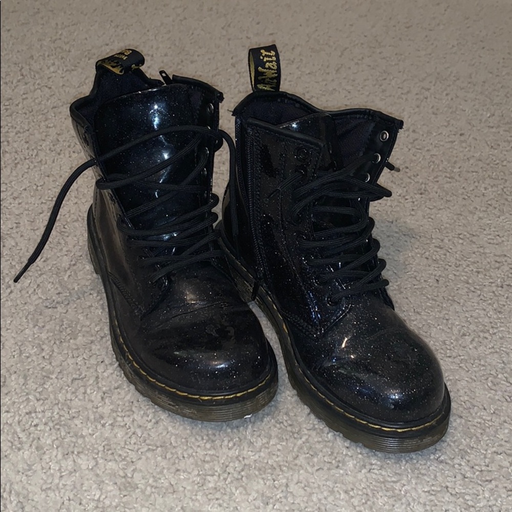 Doc martens glitter